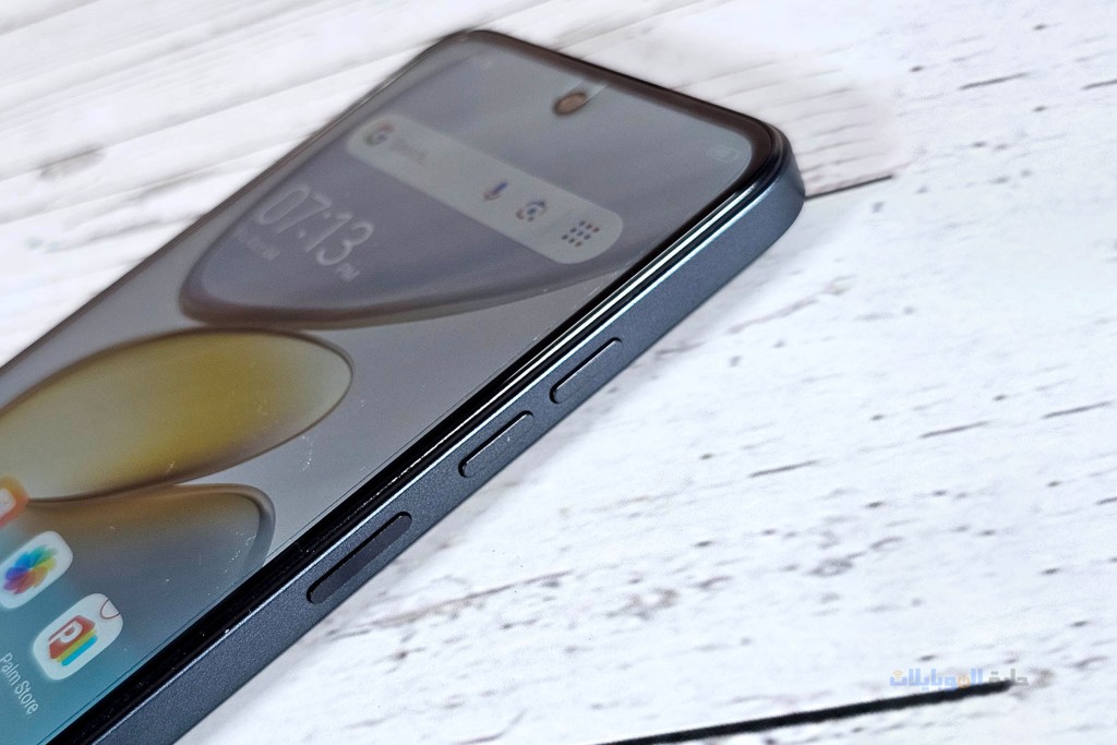مراجعة سمك تصميم هاتف tecno spark go 1s