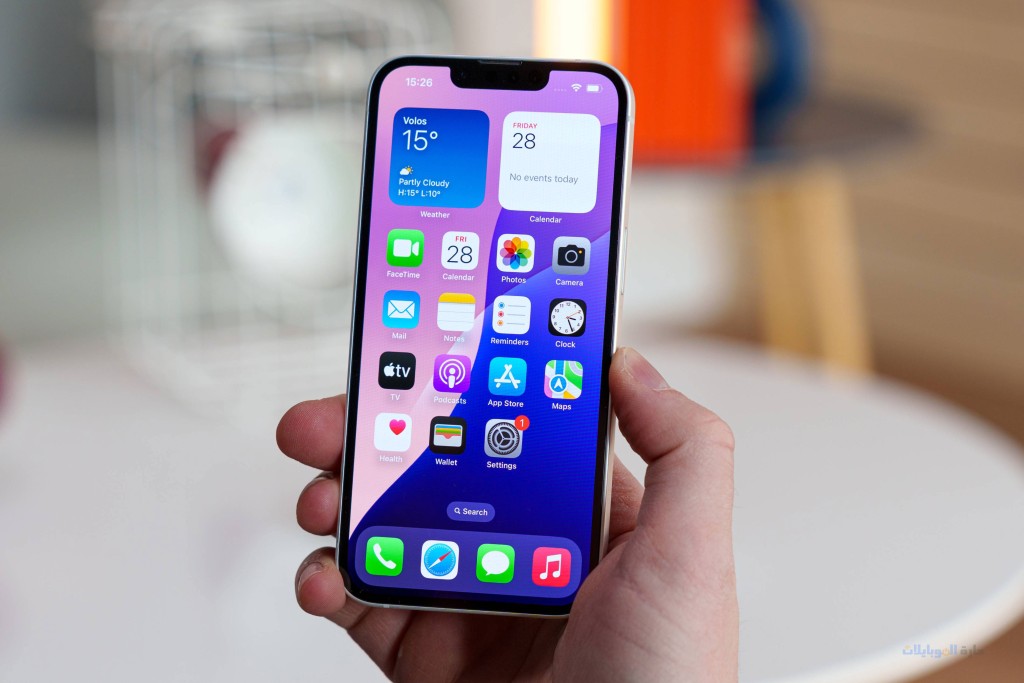 تصميم apple iphone 16e