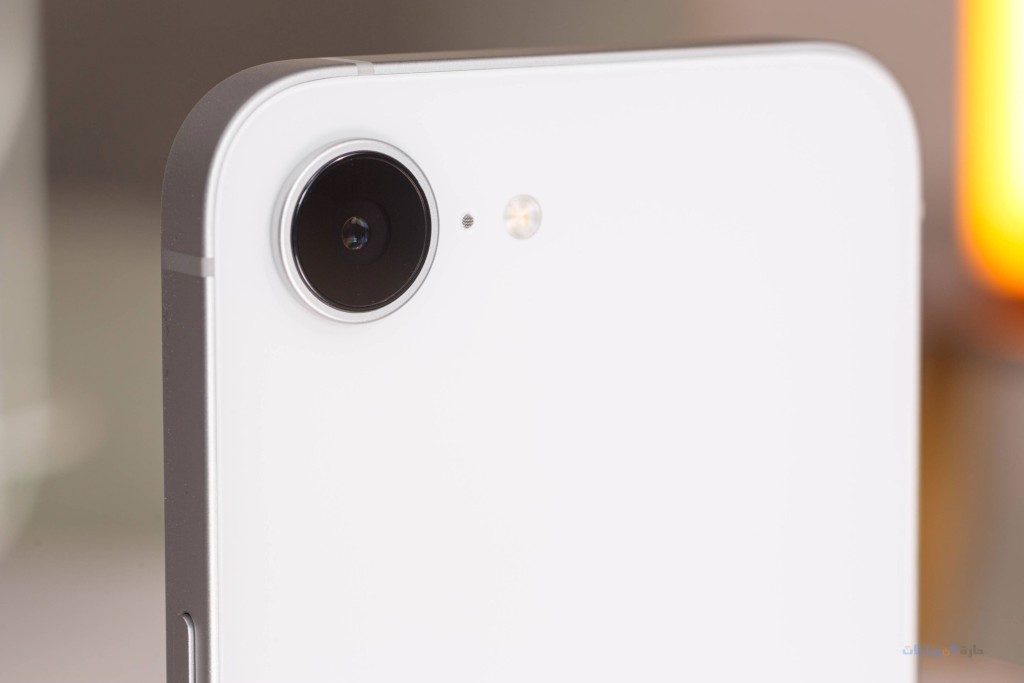 كاميرات apple iphone 16e