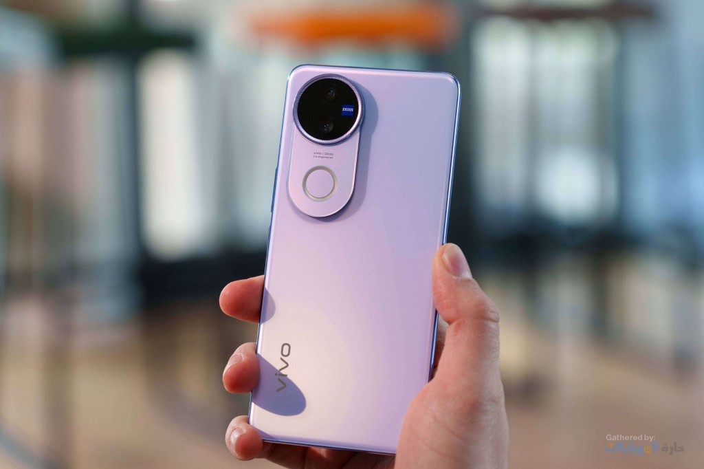 مراجعة هاتف vivo V50
