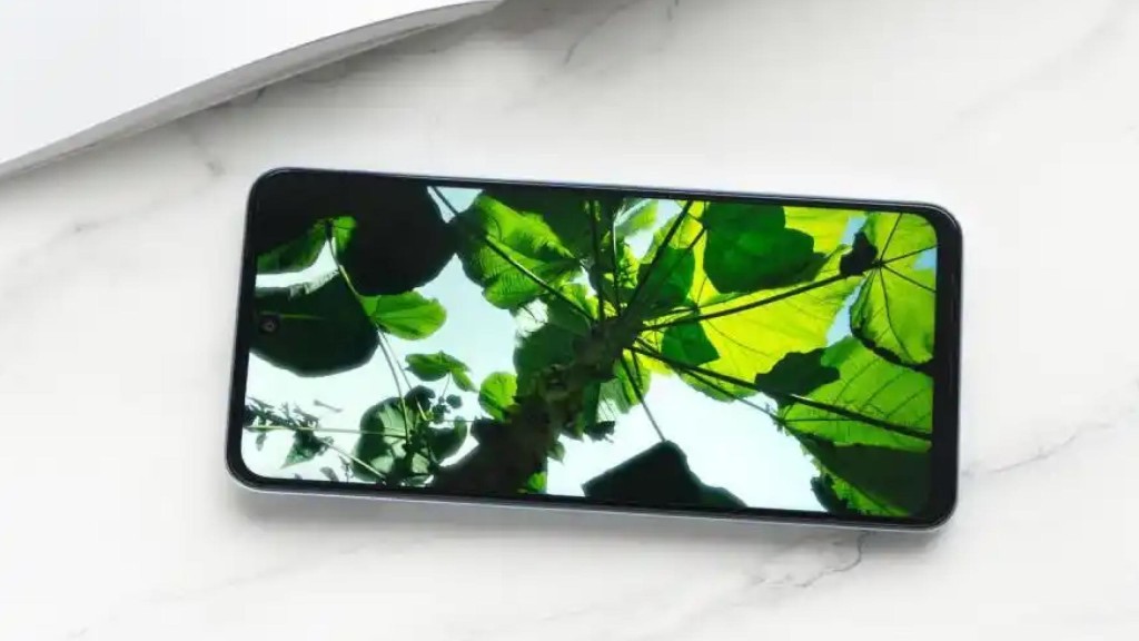 مراجعة هاتف vivo y300i 