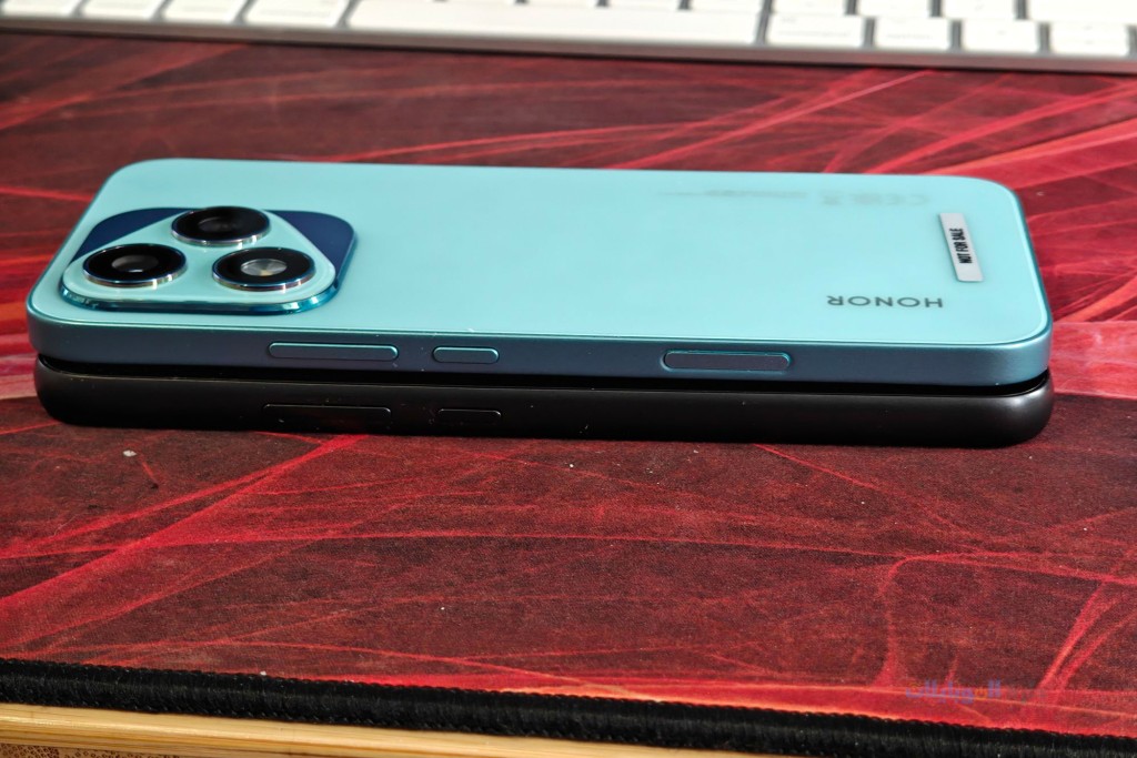 مراجعة تصميم هاتف honor 400 lite