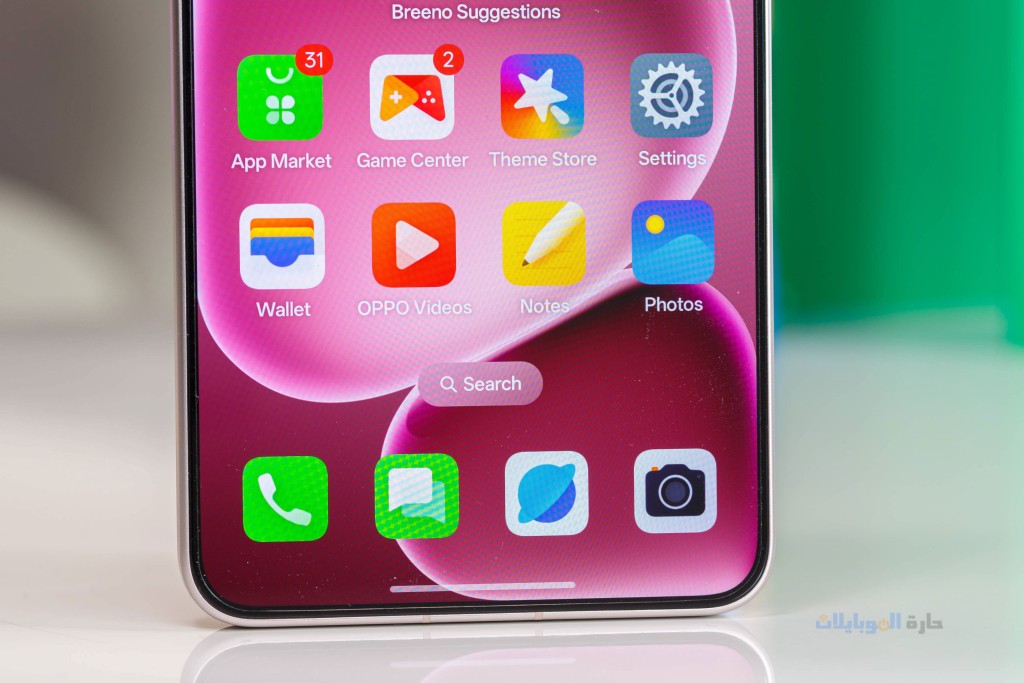 مراجعة تصميم شاشة هاتف oppo find x8 ultra من الأسفل