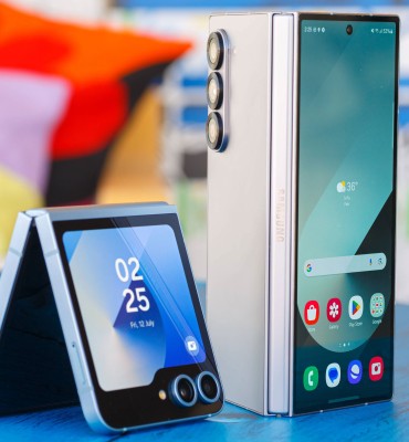 تسريبات تكشف عن هاتفي galaxy z fold 7 و flip 7