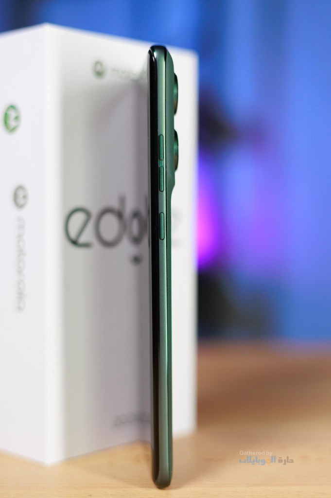 مراجعة هاتف Motorola Edge (2025)