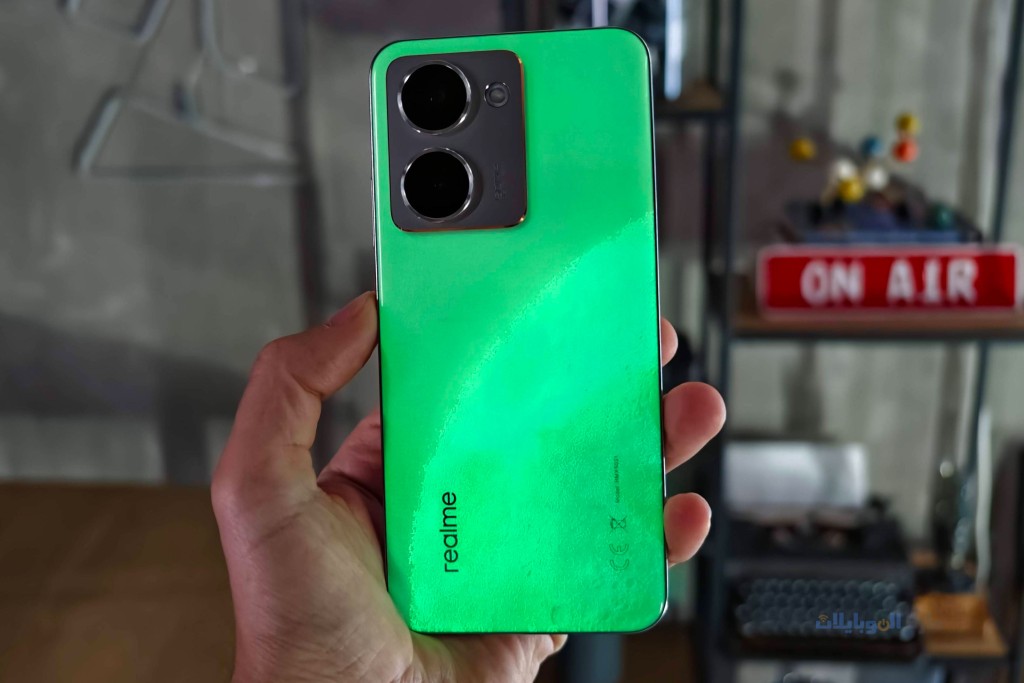 مراجعة اللون الأخضر لهاتف realme p3 ultra