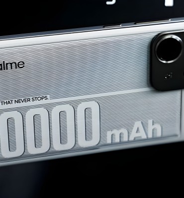 Realme تعرض نموذجًا أوليًا لهاتف ببطارية 10000mAh ومزايا الذكاء الاصطناعي