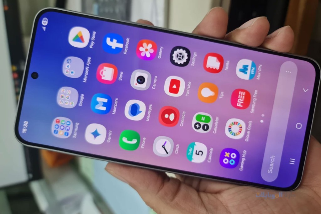 مراجعة تصميم هاتف samsung galaxy f56