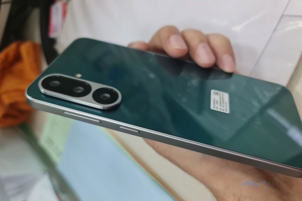 مراجعة بطارية هاتف samsung galaxy f56