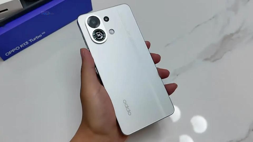 مراجعة هاتف Oppo K13 Turbo