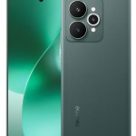 realme 15 باللون الأخضر