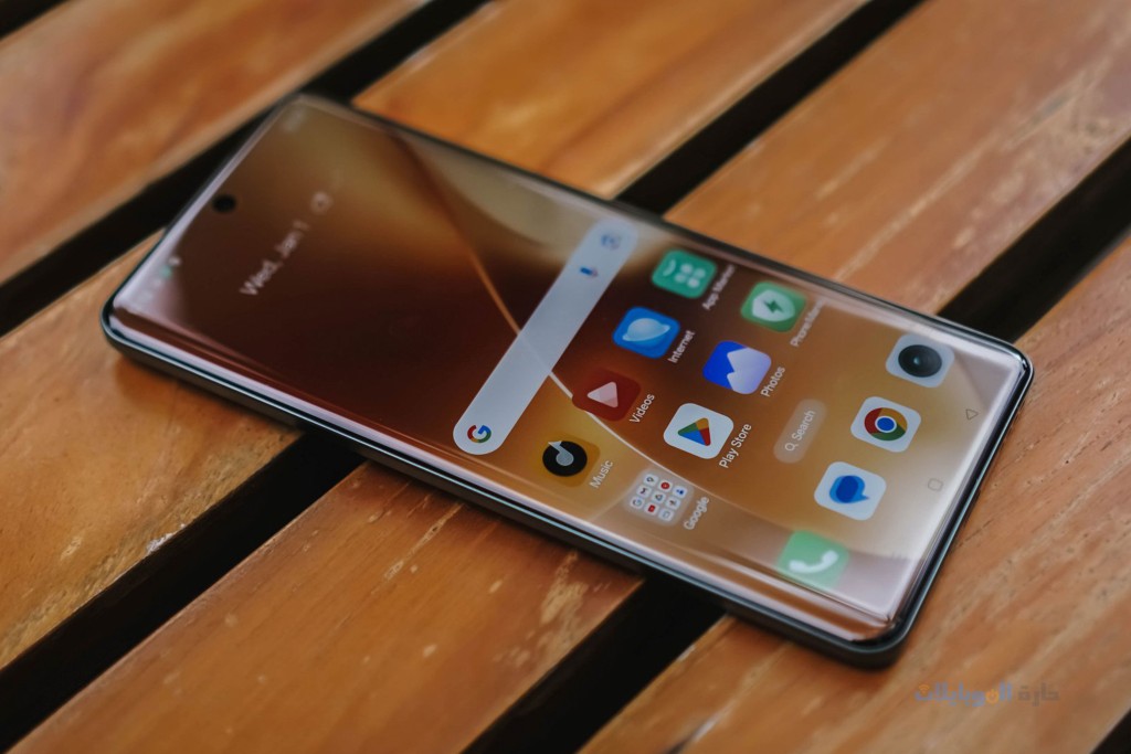 مراجعة تصميم realme 15