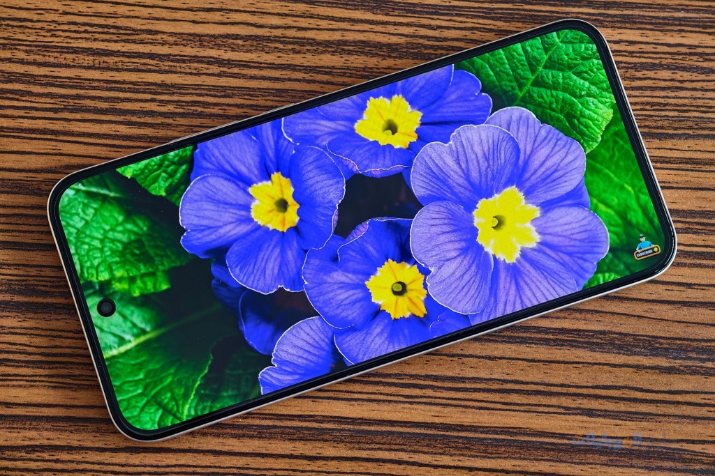مراجعة شاشة هاتف realme 15t