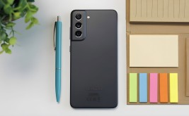 هاتف samsung galaxy s21 fe يحصل على تحديث one ui 8