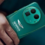 هاتف realme gt8 pro باللون الأخضر