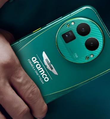 هاتف realme gt8 pro باللون الأخضر