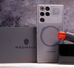 ZTE nubia RedMagic 11 Pro Unboxing Review