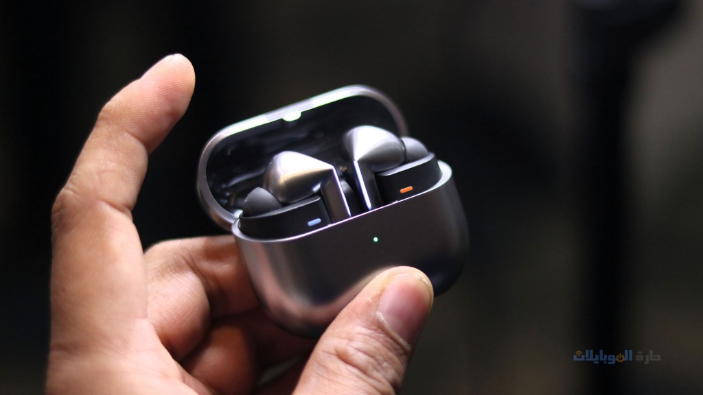 الاعلان عن بطاريات سماعات galaxy buds 4 و buds 4