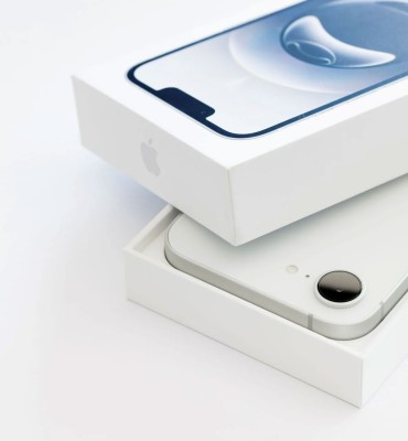 Apple تُبقي على أسعار iPhone 17e و iPad Air M4 رغم أزمة ذاكرة (RAM)